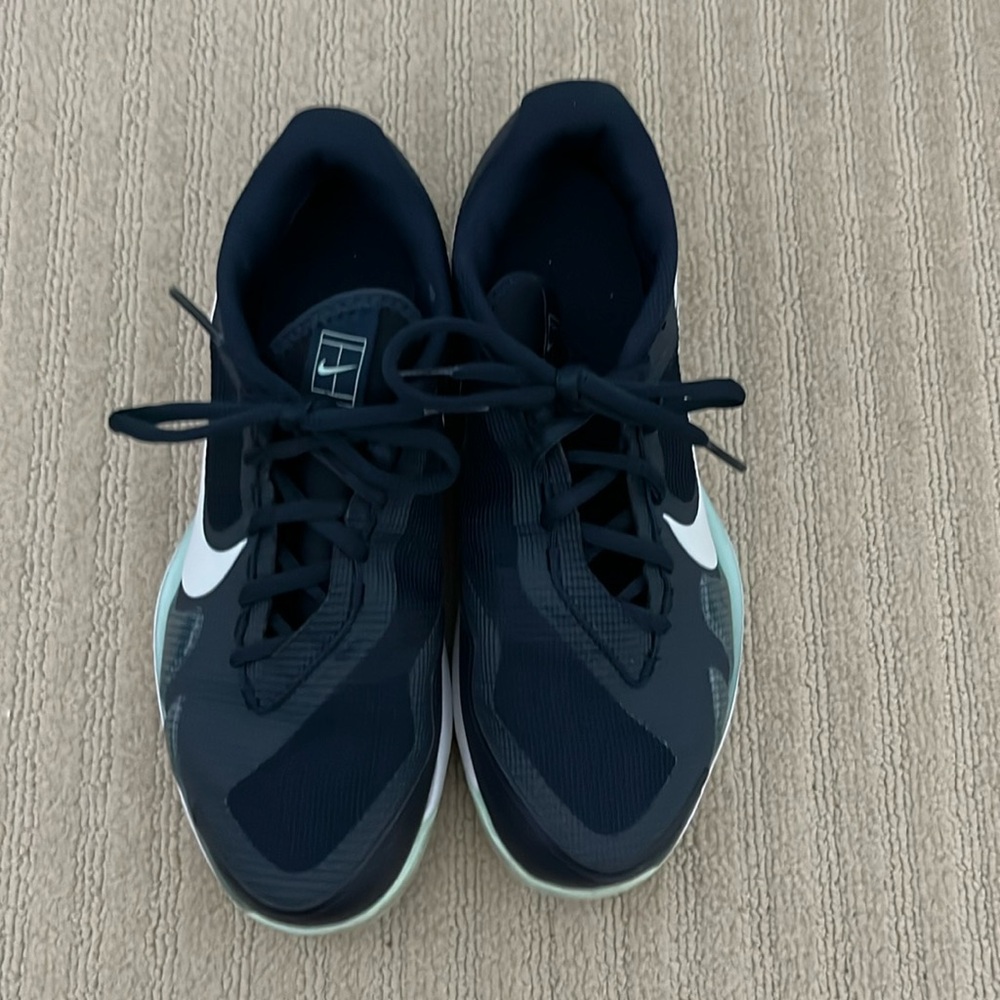 Nike tennis shoes for women, size 8